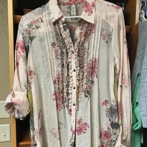 Women top, Size medium, Aratta Silent Journey